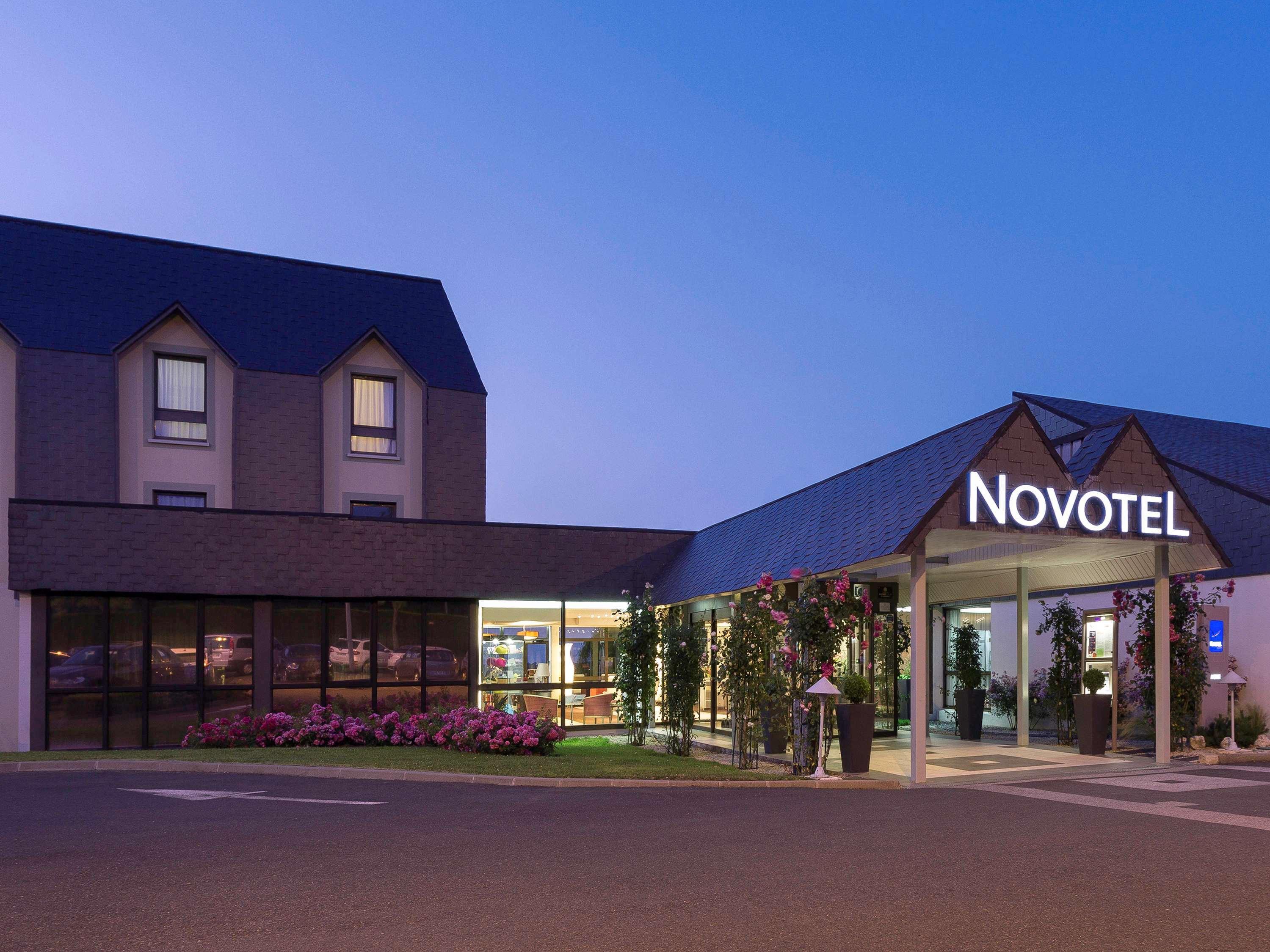 Novotel Amboise Exterior foto